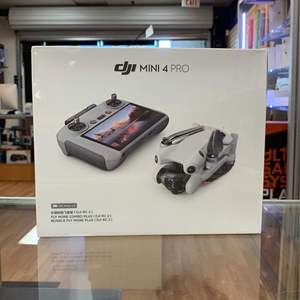 DJI Mini 4 Pro Fly More Combo Plus neuf, scellé dans sa boîte, avec télécommande RC 2 à écran et système d'évitement d'obstacles visuel, batterie incluse. - Product Image 1