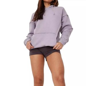 Sweat-shirt à capuche pour femme de haute qualité avec impression 3D en relief, logo personnalisé, en coton épais, avec surpiqûres vieillies - Product Image 3