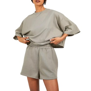 Nouveau Design t-shirt et short été recadrée ensembles conception personnalisée avec Logo été femmes surdimensionné culture t-shirt et shorts 2026 - Product Image 4