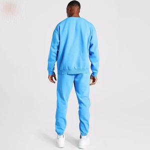 Men's Plus Size Two-Piece Winter Tracksuit Breathable Crewneck Jogging Sweatshirt Pants Set Custom Logo Windproof Wholesale - Product Image 4