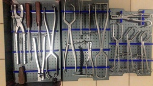 Kit de Fijación Quirúrgica Ortopédica de Trauma Clase I PENTAX SURGICAL, Manual, Implantes Pélvicos de Acero Inoxidable con Certificación CE - Product Image 2