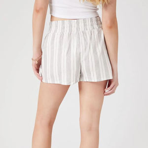 Bermudas de mujer de cintura alta ajustadas de tendencia superior Ropa de verano de diseño personalizado OEM más vendido con patrón de rayas - Product Image 2