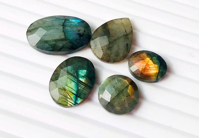 เช่นเดียวกับในภาพ