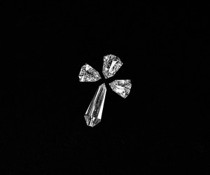 OM GEMS 1.15 CT, Conjunto de Diamantes con Forma de Cruz de Cristo, Diamante Cultivado en Laboratorio con Corte Escudo, Diamante de Corte Único Creado en Laboratorio para Joyería al por Mayor - Product Image 4