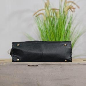 Nuevo Bolso de Hombro de Cuero Vacuno Genuino con Diseño Bohemio, Gran Capacidad, Grabado Floral Occidental, de Primera Calidad - Product Image 4