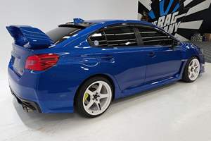 Subaru WRX Premium 2020 d'occasion en excellent état, 1-25000 milles, boîte manuelle 6 vitesses, turbo Flat-4, conduite à gauche, intérieur foncé, sièges en cuir, jantes R19 - Product Image 5