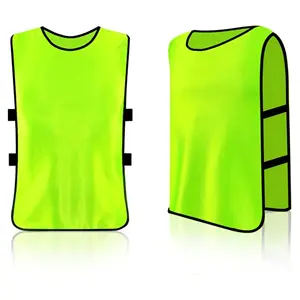 Blank Green New Model Soccer Set Kids Soccer Jersey DHL Men Sublimation Australia Quantity Custom USA Fedex Mesh Technology OEM