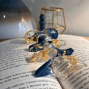 Support de page de livre en résine, poignée pour les doigts, accessoire de lecture durable et confortable, parfait pour les livres, les documents d'étude, les journaux et les romans - Product Image 5