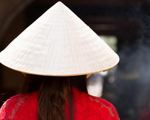 Sombrero en feuille de palmier naturel du Vietnam, fabriqué à partir de fibres végétales, rayé, décontracté, pour voyage, unisexe, tenue culturelle - Product Image 6