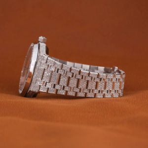 Reloj de pulsera redondo de Hip Hop brillante hecho más vendido de alta calidad con un nuevo diseño personalizado en diamante cultivado en laboratorio - Product Image 2