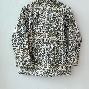 Chaqueta de algodón acolchada vintage hecha a mano Jaipuri Chaqueta de manga larga de algodón vintage - Product Image 4