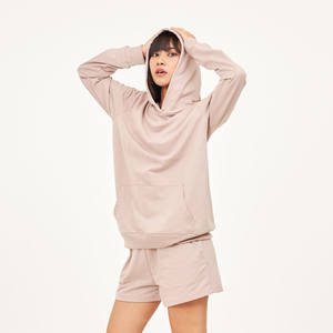 Ensemble de vêtements décontractés pour femmes de conception professionnelle 2024-Sweat à capuche en tissu respirant à séchage rapide et pantalon court - Product Image 1