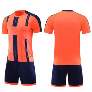 Ensemble Maillot et Short de Football Personnalisé pour Homme – Haute Qualité, Léger, Technologie de Sublimation, Maille Respirante – Idéal Entraînement Été/Hiver - Product Image 4