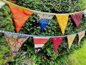 ธงส่าหรีผ้าไหมรีไซเคิลวินเทจของตกแต่งบ้านเป็นมิตรต่อสิ่งแวดล้อมของตกแต่งหอพักที่แขวนผนังสำหรับตกแต่งห้องหรือใช้ในงานแต่งงาน - Product Image 4