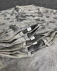 Camiseta de peso pesado sobre el tamaño Camisetas recortadas de algodón Logotipo personalizado Boxy Fit Ropa de calle en blanco Camiseta de hombre - Product Image 4