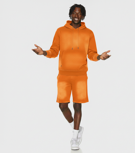 Découvrez l'élégance royale, le style urbain moderne avec notre sweat-shirt vintage surdimensionné de qualité supérieure, 100% coton, ultra-doux, pour l'hiver - Product Image 4