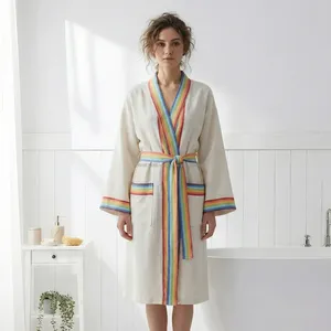 Peignoir unisexe 100% coton, best-seller, séchage rapide, vêtements de nuit d'été, tissu respirant, léger, toute l'année, fabrication ODM en Turquie - Product Image 1