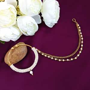 Grossiste indien Fournisseur de bijoux Anneau de nez de mariée traditionnel en fausse perle Stud Nath avec chaîne d'oreille Bijoux pour femmes - Product Image 2