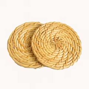 Dessous de verre en rotin minimaliste avec un design simple idéal pour l'accessoire de vaisselle pour la maison et l'hôtel - Product Image 4