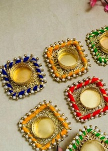 Supports de lumière de thé colorés Diwali Diyas pour mariage cadeau de fête décoration de la maison Pooja Mandir bougeoirs décors de table - Product Image 3