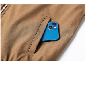 Sweat à capuche tissé élégant pour femmes avec col roulé de coupe moderne Veste d'hiver de qualité supérieure respirante et durable - Product Image 3