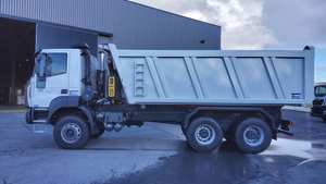 Camion benne IVECO ASTRA HD9 6X4 neuf/d'occasion avec caméra de recul 360°, capacité de charge 31-40T, norme Euro 6, moteur diesel Dongfeng, transmission automatique - Product Image 5