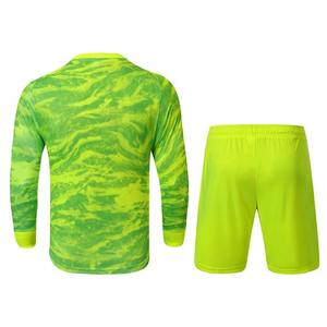 Uniforme de portero personalizado, venta al por mayor, Conjunto de camiseta y pantalones cortos de portero de fútbol con relleno, kit de manga larga para hombres, mujeres y jóvenes - Product Image 4