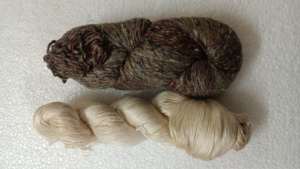 เส้นไหมมัลเบอร์รี่และเส้นด้ายไหมทัสซาห์รีไซเคิลที่ทำจากเส้นใยไหมทัสซาห์รีไซเคิลสำหรับการปั่นและการทอผ้า - Product Image 2