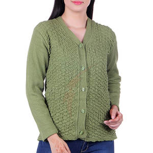 OEM Chandails d'hiver chauds en tricot pour femmes Chandail d'automne et d'hiver à la mode personnalisé de couleur unie - Product Image 3