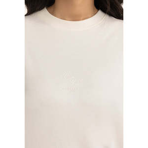 Women's Relax Fit Top WM-KTP-WS25-109 Cotton Jersey Breathable Casual <b>Bow</b> Collar Tee OEM ODM Manufacturer Pakistan - Product Image 2