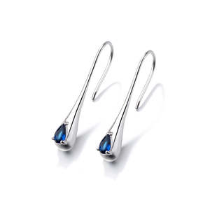Orecchini pendenti alla moda Amy e Annette in argento sterling con design a goccia d'acqua in zaffiro - Product Image 1