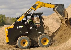 รถตักล้อยาง ASV RS-75 คุณภาพเชื่อถือได้พร้อมจำหน่าย ติดตั้งระบบไฮดรอลิกเสริม เครื่องยนต์ดีเซล และห้องโดยสารที่สะดวกสบายสำหรับผู้ขับขี่ - Product Image 6