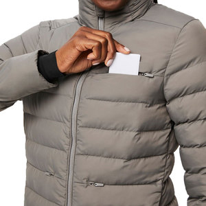 Fabricants professionnels de vestes matelassées en duvet pour femmes, vente en gros, logo personnalisé, vêtements d'hiver, veste matelassée pour femmes - Product Image 5