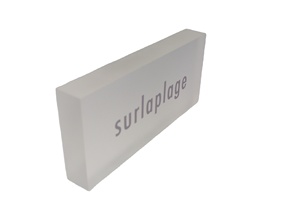 Le prix d'usine 2025 présente votre marque avec le bloc acrylique transparent de luxe pour l'affichage en magasin - Product Image 4