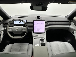 NUEVO ALERTA DE INVENTARIO: NIO ES8 DE DISEÑO RECIENTE CON LA ÚLTIMA TECNOLOGÍA DE INTERCAMBIO DE BATERÍAS, CONFIGURACIÓN DE 6 PLAZAS Y MATERIAL PREMIUM - Product Image 5