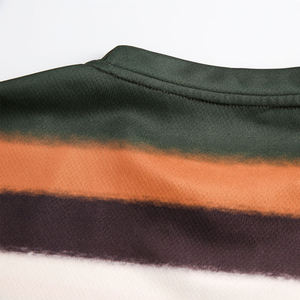 Vente en gros T-shirts pour hommes imprimés OEM couleur personnalisée à manches courtes conception d'épaules tombantes nouveau et pas cher - Product Image 5