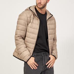 Chaqueta de invierno de lona impermeable con capucha clásica para hombre, cuello vuelto, precio bajo, abrigo informal cálido, cierre de cremallera, relleno de algodón - Product Image 4