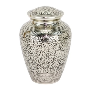 Urnes funéraires en laiton de haute qualité avec gravure en étain couleur noire et rose urnes funéraires en métal fini pour cendres humaines - Product Image 6