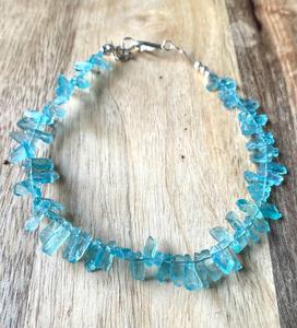 Natural Rough Sky Apatite Chips <b>Bracelet</b>, 6-8 MM Raw Apatite <b>Bracelet</b>, Raw Neon Apatite Gemstone <b>Bracelet</b>, <b>Beaded</b> <b>Bracelet</b>, Gift - Product Image 1