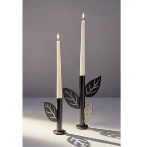 Bougeoir en métal pour la décoration de la maison porte-bougie pour l'éclairage et le jeu porte-bougie décoratif élégant finition antique - Product Image 1