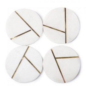 Dessous de verre faits à la main en marbre blanc pierre naturelle avec incrustation de laiton absorbant tapis et tampons de cuisine utilisés - Product Image 1