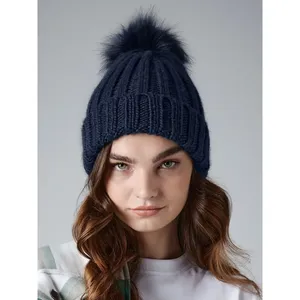Casquette personnalisée Verbier en fourrure avec pompon – Chapeaux et casquettes promotionnels avec merchandising unique - Product Image 2