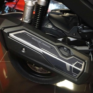 Adesivi 3D in Gel Personalizzati per Moto, Copertura Silenziatore per Honda ADV350 2022-2024 - Product Image 1