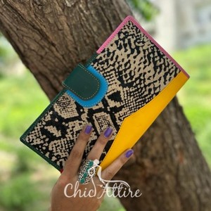 Nuevas carteras de cuero de piel con estampado de animales reciclados de estilo occidental para mujer, estuche delgado para tarjetas de crédito, hermosa Cartera de Color rechoncho - Product Image 1