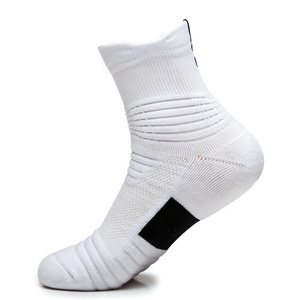 2025 High Quality Athletic Sports Crew Running <b>Socks</b> Custom Logo Terry Cushioned Summer <b>Men</b> Basketball <b>Socks</b> for Youth Adult - Product Image 5