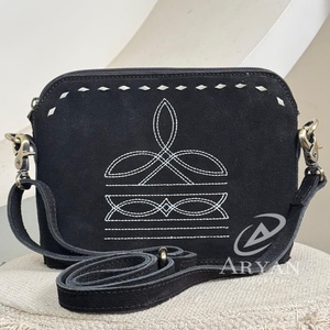 2025 Wholesale New Large Capacity <b>Boot</b> Stitch <b>Black</b> Suede Leather Shoulder Crossbody Bag High Quality Women's Fashion Handbags - Product Image 1