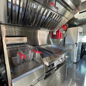 Remolque de Comida Móvil Usado de Francia con Cocina Mejorada para Pizza, Café, Dulces, Papas Fritas y Servicios de Catering - Product Image 5