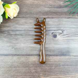 Peine de Madera Ecológico para Masaje Capilar, Peine de Dientes Anchos de Madera Natural para Masaje del Cuero Cabelludo, Herramienta para el Cuidado del Cabello para Salón, Spa y Hogar - Product Image 5