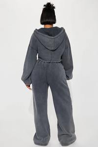 Comprar al por mayor 2025 conjuntos de chándal de moda de las mujeres lavado ácido sol se desvaneció crop cremallera chaqueta con capucha y pantalones de chándal holgados para las mujeres - Product Image 4