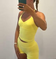 Femmes Fitness Yoga Gilet Sports Gym Vêtements Dos Nu Haut D'entraînement avec Scrunch Soutien-Gorge Intégré Conception Sans Couture
